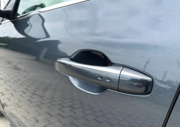 Renault Megane cena 53900 przebieg: 103850, rok produkcji 2020 z Garwolin małe 106